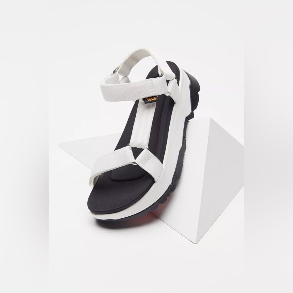 Teva Jadito Universal Comfort Sandal (white and black)